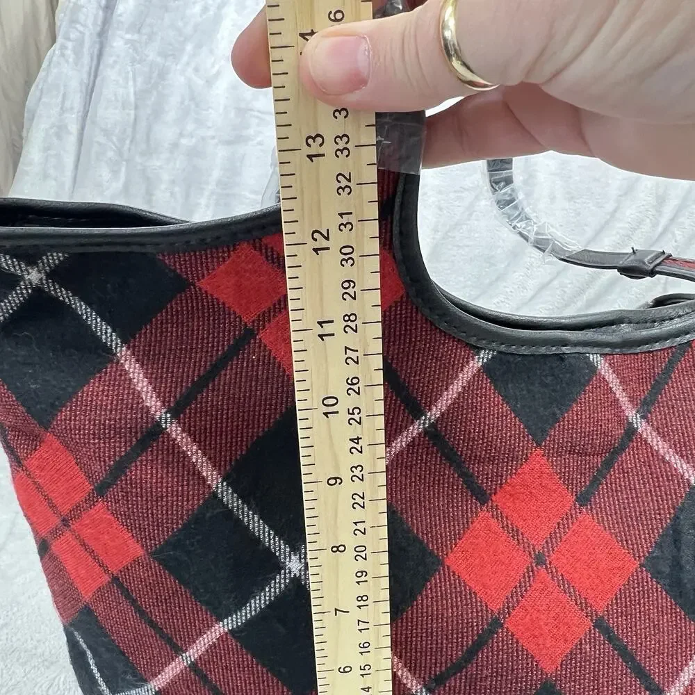 Victoria Secret‎ Buffalo Plaid Tote Bag Embroidered VS Logo Holiday Lumberjack
